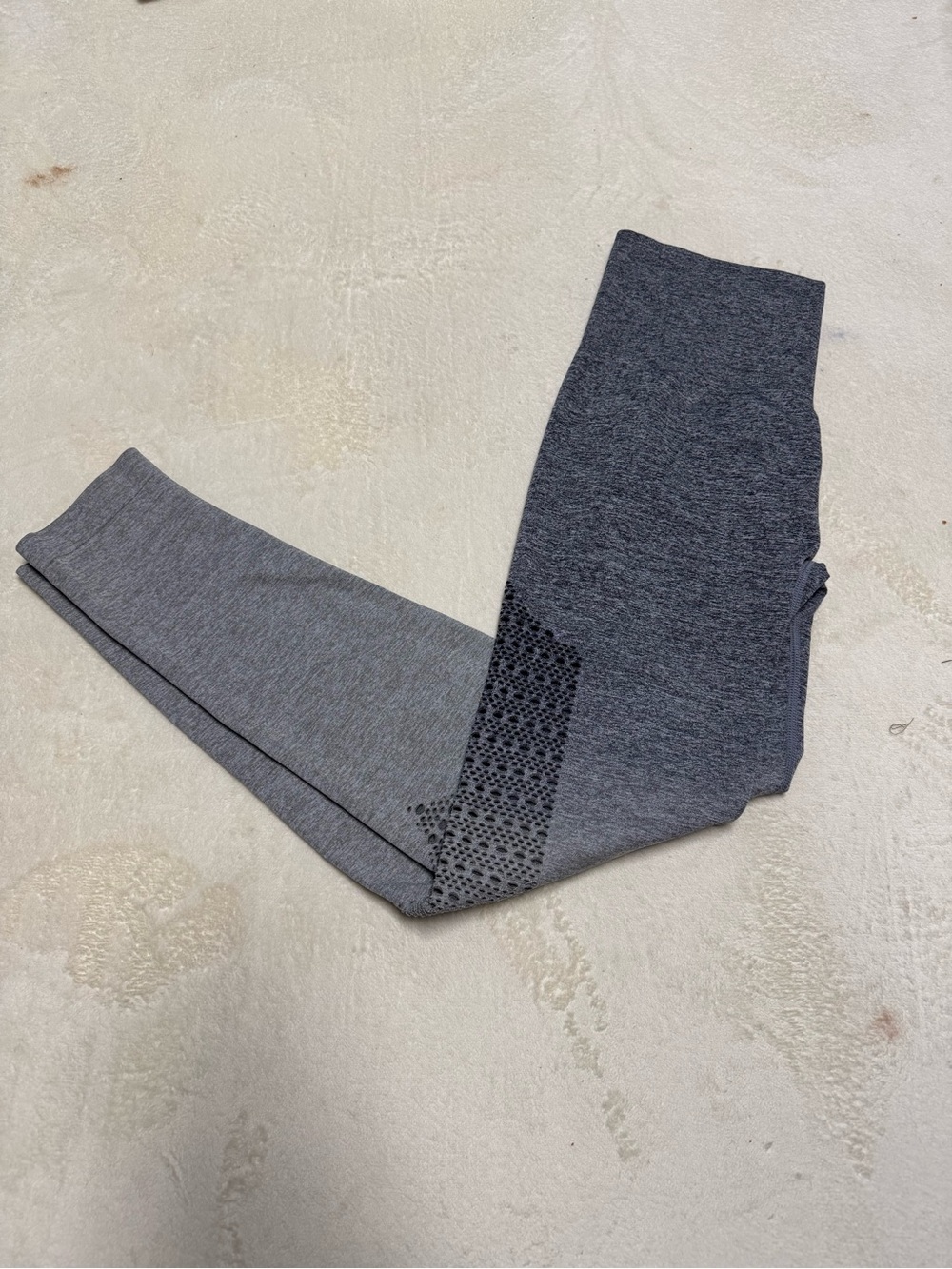 Women’s Gray Seamless Active Leggings with Lazer Cutout Detailing